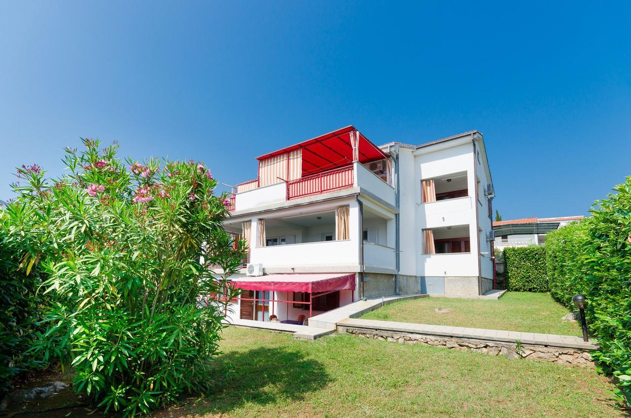 Apartments Miha Krk Town Exteriér fotografie